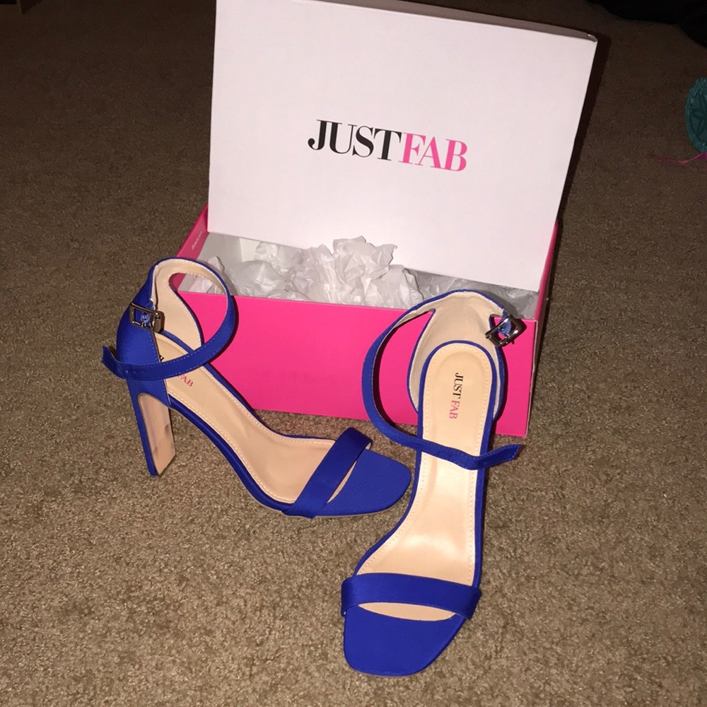 “Tali” Heels 👠 NWOT